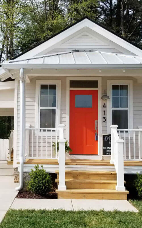 Modern Garage Apartment, Garage Footprint: 993 sf.